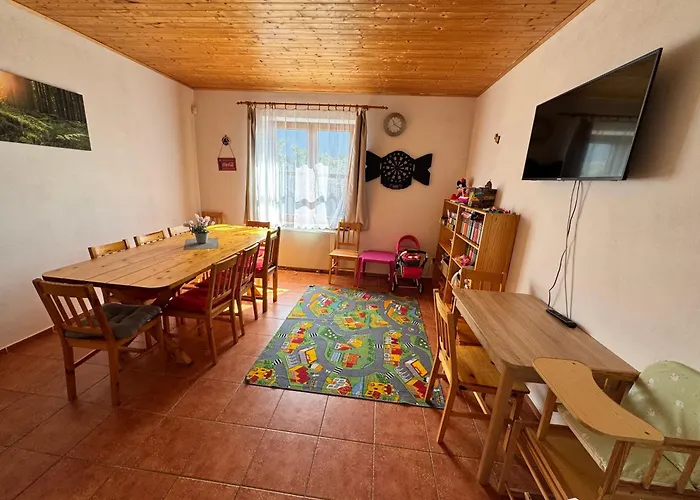 Fiala 3*